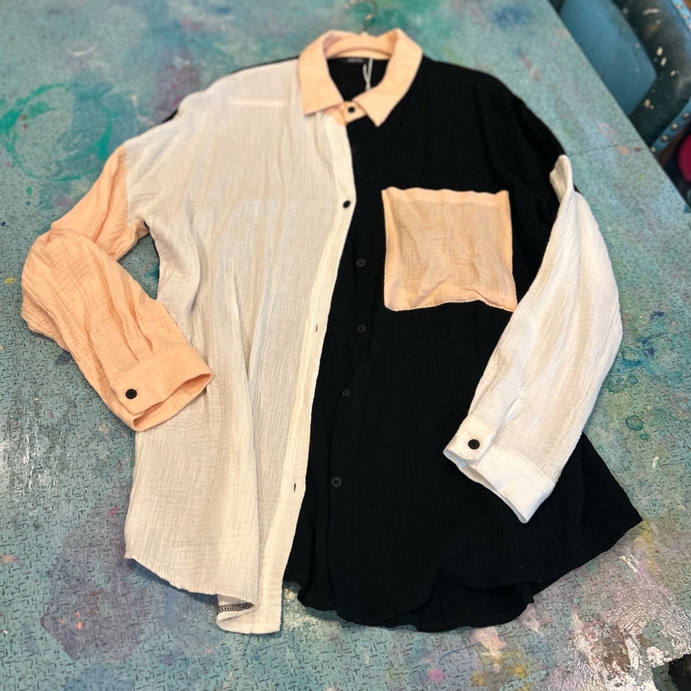 Soft Color-block Button Down - Picture 2 of 10